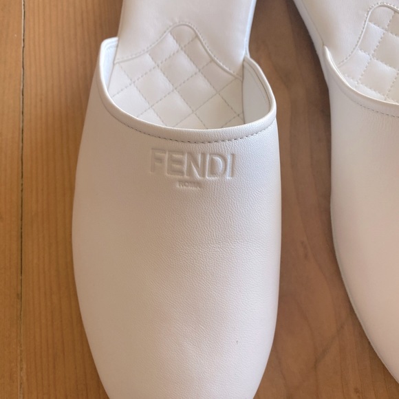 FENDI SLIPPERS - Picture 7 of 11